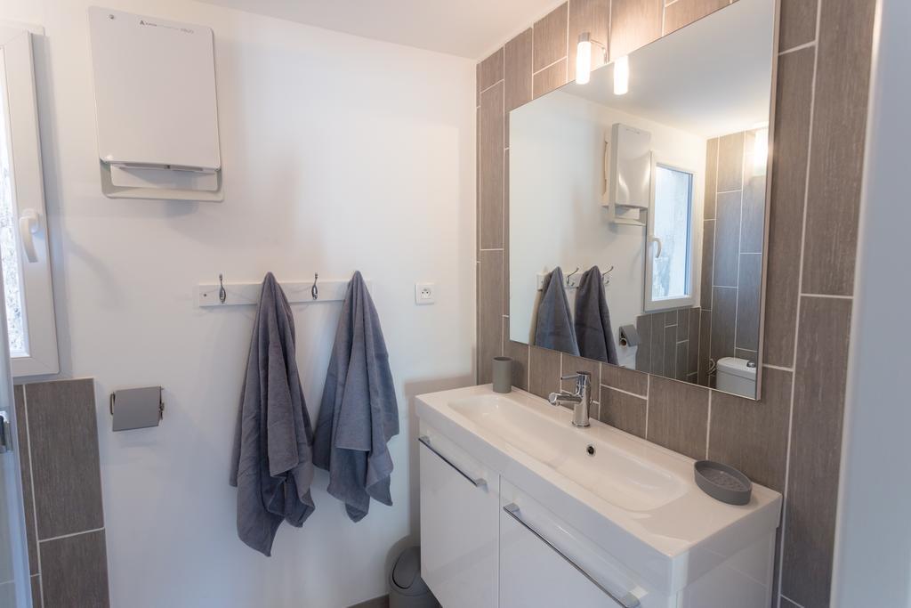 Ferienwohnung Grand Studio Republique LʼIsle-sur-la-Sorgue Exterior foto
